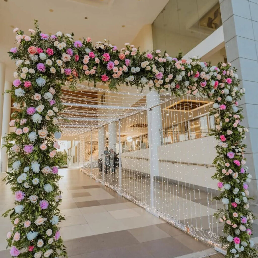 Features of Grand event organisers